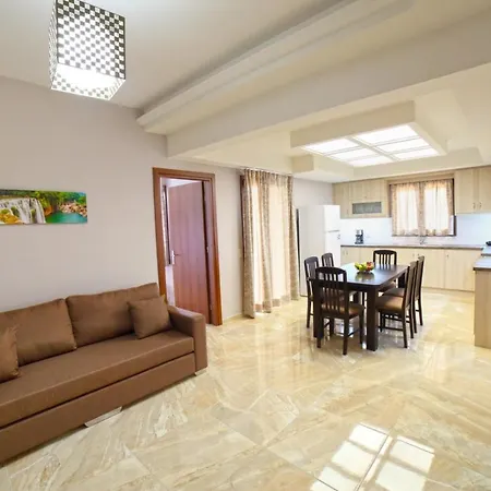 Metoxi Apartment Kato Asites